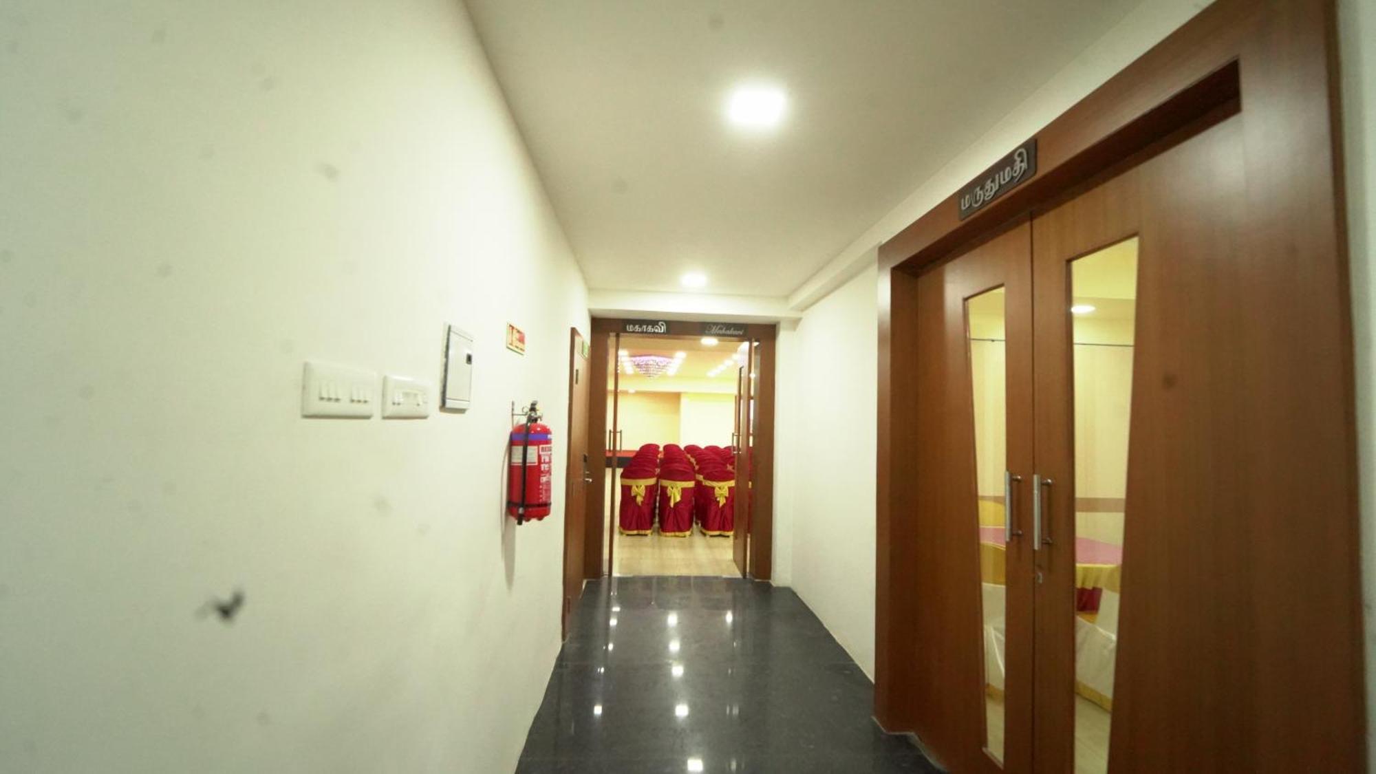 Kfour Apartment & Hotels Private Limited Madurai Exterior foto